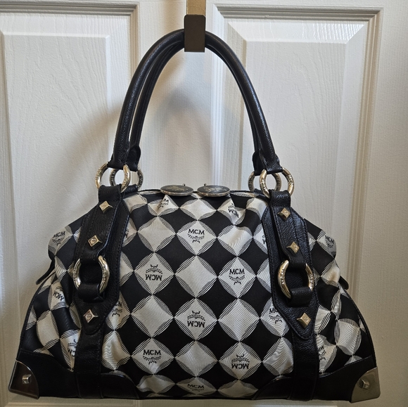MCM BLACK AND GREY TOTE/HAND BAG-AUTHENTIC - Picture 1 of 16